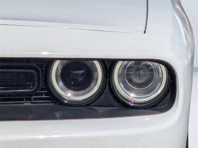 Used 2022 Dodge Challenger SXT w/ Blacktop Package image 9