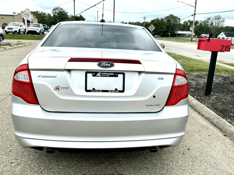 Used 2012 Ford Fusion SE FWD image 6