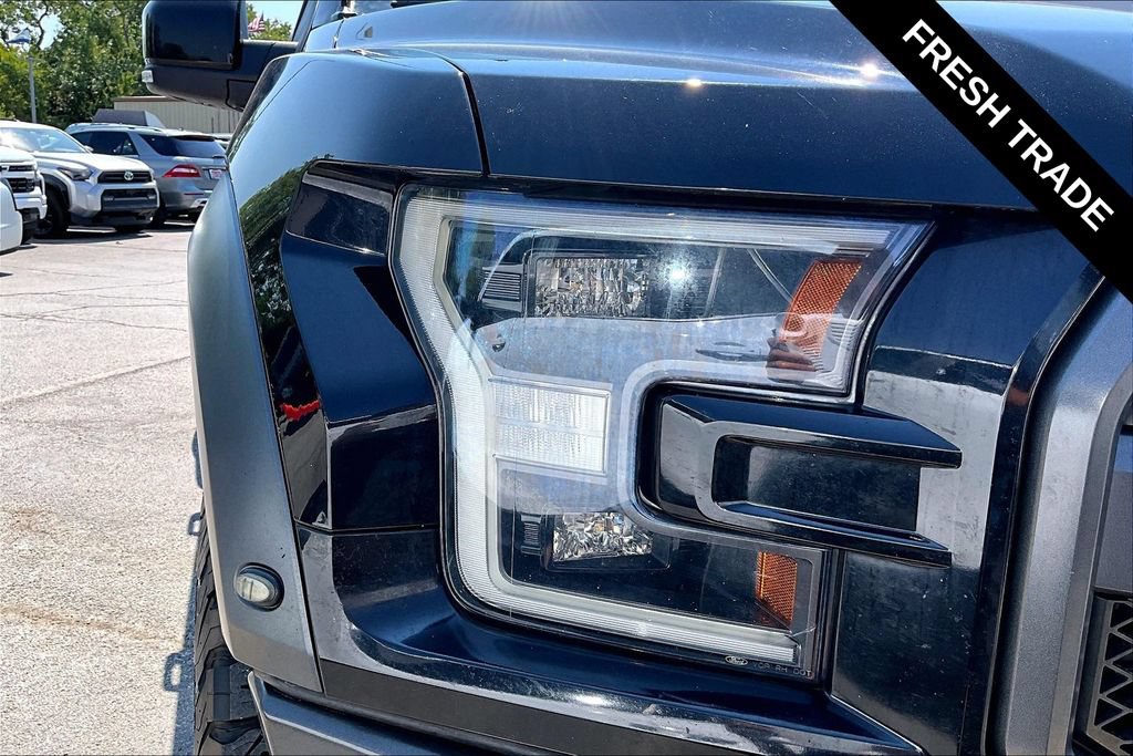 Used 2019 Ford F150 Raptor w/ Equipment Group 802A Luxury AWD/4WD image 30