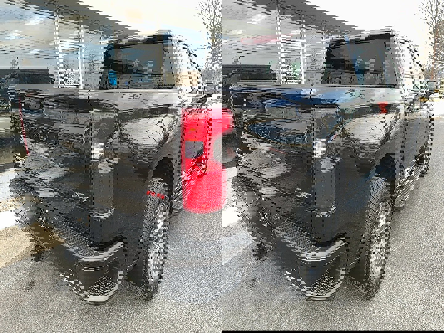 Used 2019 Chevrolet Silverado 1500 RST image 3