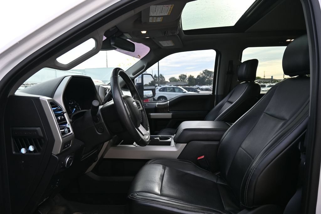 Used 2018 Ford F350 Lariat w/ Lariat Ultimate Package AWD/4WD image 14