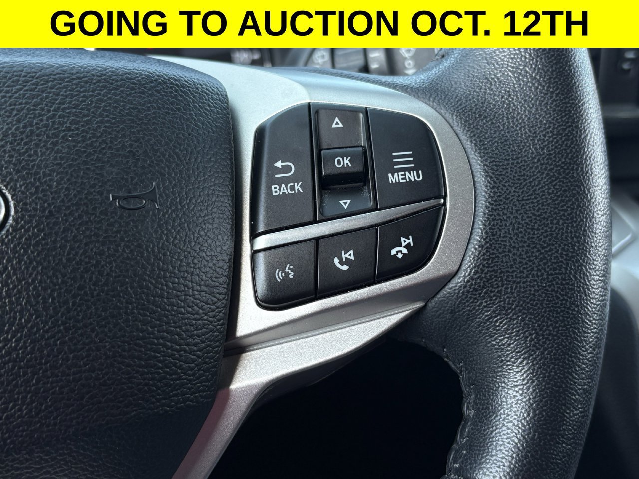 Used 2024 Ford Explorer XLT w/ Equipment Group 202A AWD/4WD image 15