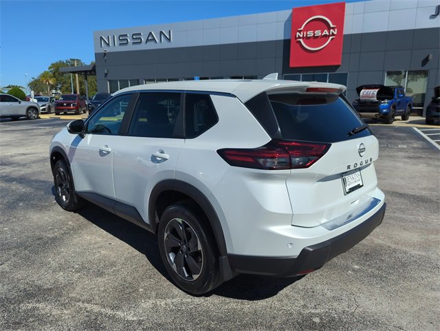 New 2026 Nissan Rogue SV image 7