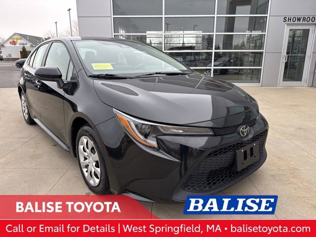 Used 2022 Toyota Corolla LE image 1