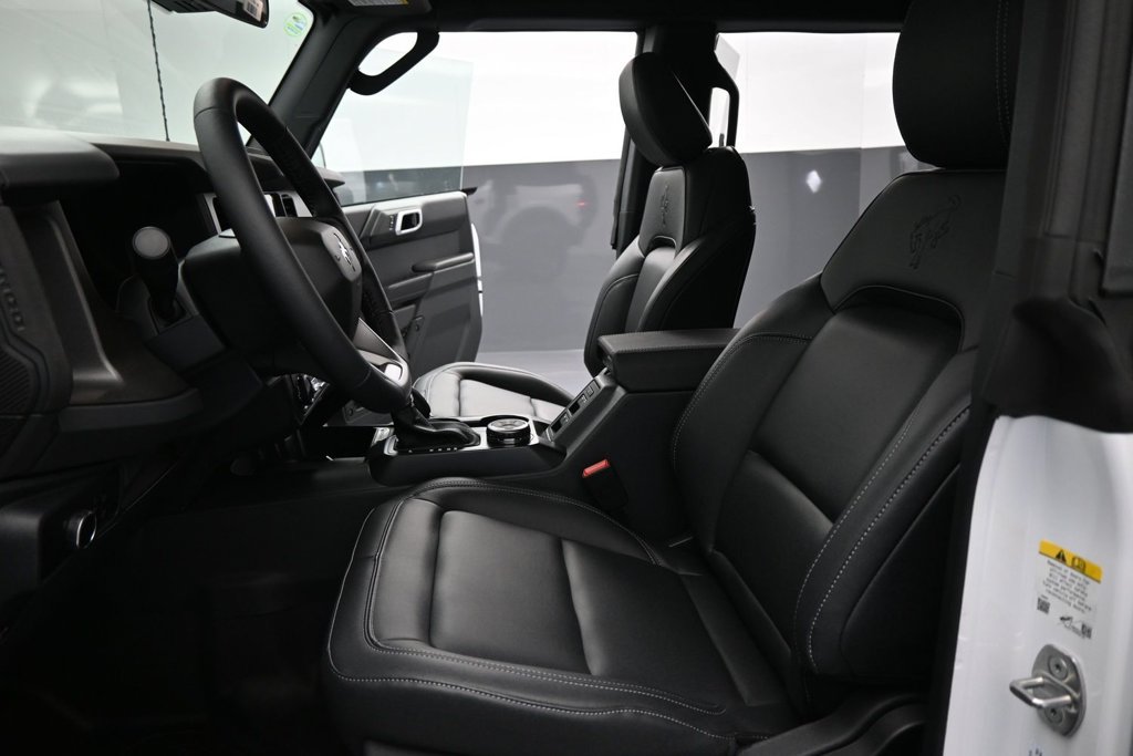 New 2026 Ford Bronco Badlands AWD/4WD image 9