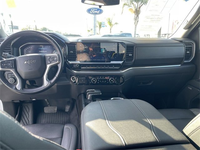 Used 2023 Chevrolet Silverado 1500 LT Trail Boss w/ LT Trail Boss Premium Package image 19