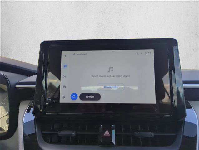 Used 2025 Toyota Corolla LE image 15