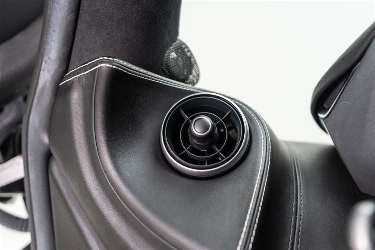 Used 2019 McLaren 570S Coupe RWD image 71