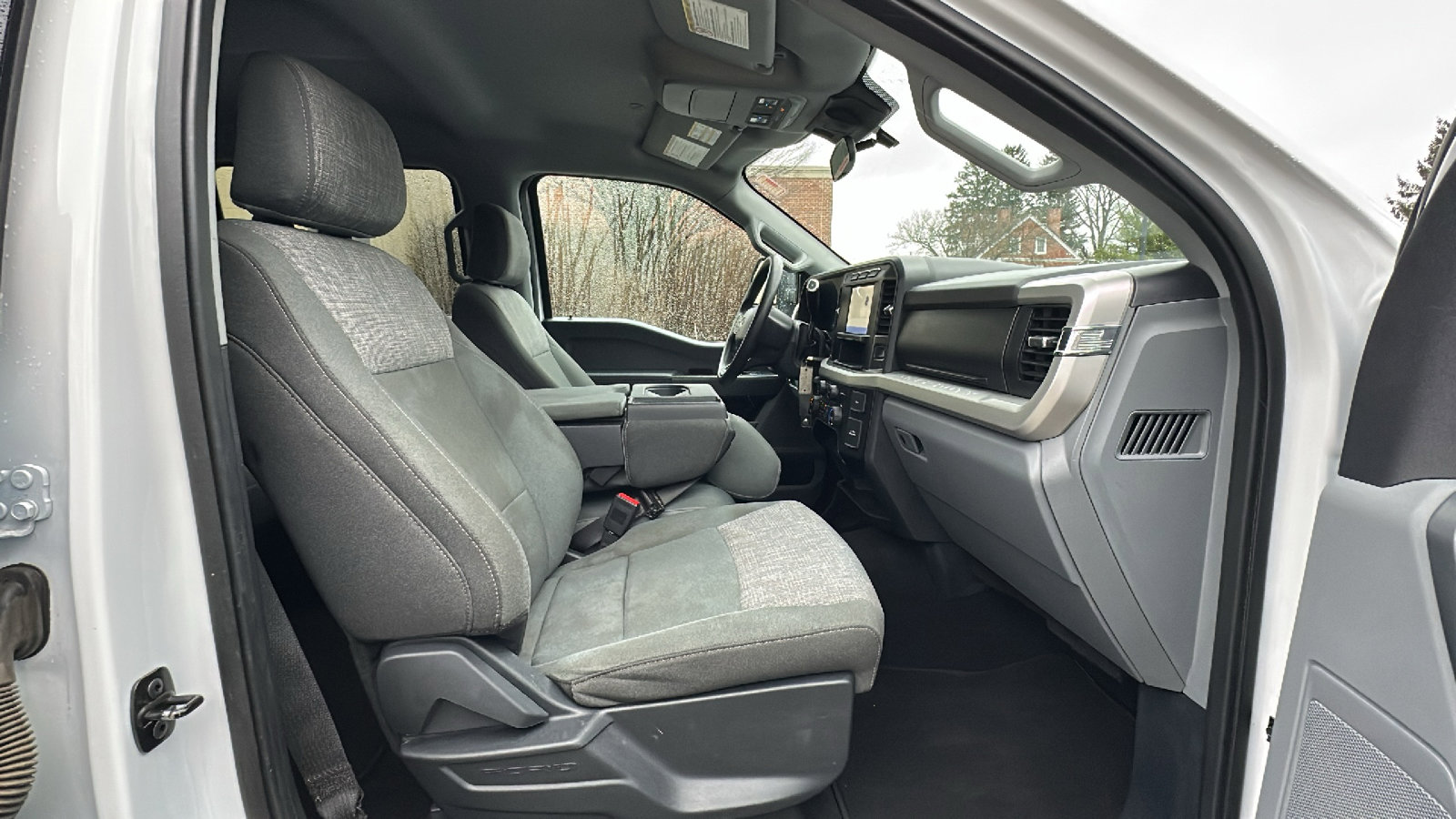 Used 2024 Ford F250 XLT image 26