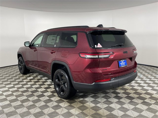 New 2025 Jeep Grand Cherokee L Laredo image 5