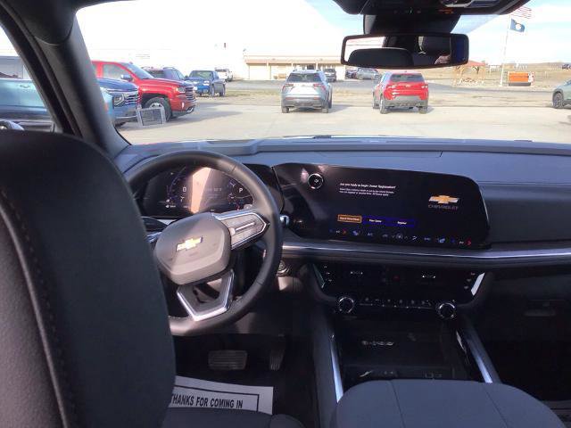 New 2026 Chevrolet Suburban LT image 14