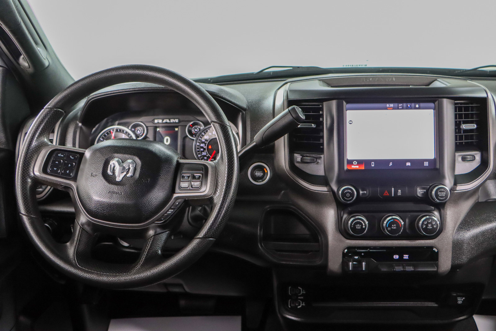 Used 2022 RAM 3500 Tradesman AWD/4WD image 18