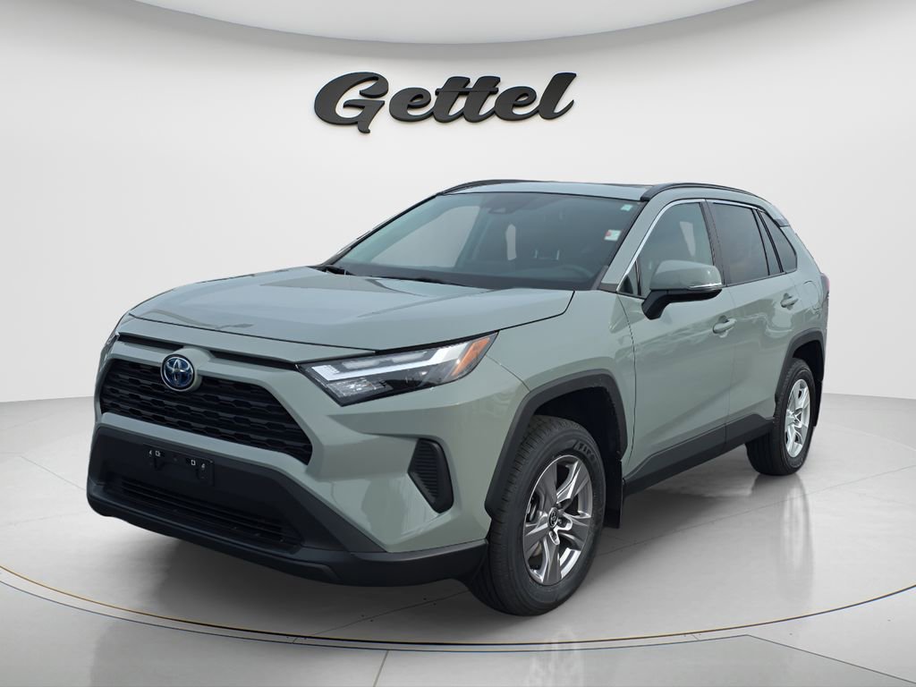 Used 2023 Toyota RAV4 XLE w/ Convenience Package AWD/4WD image 1