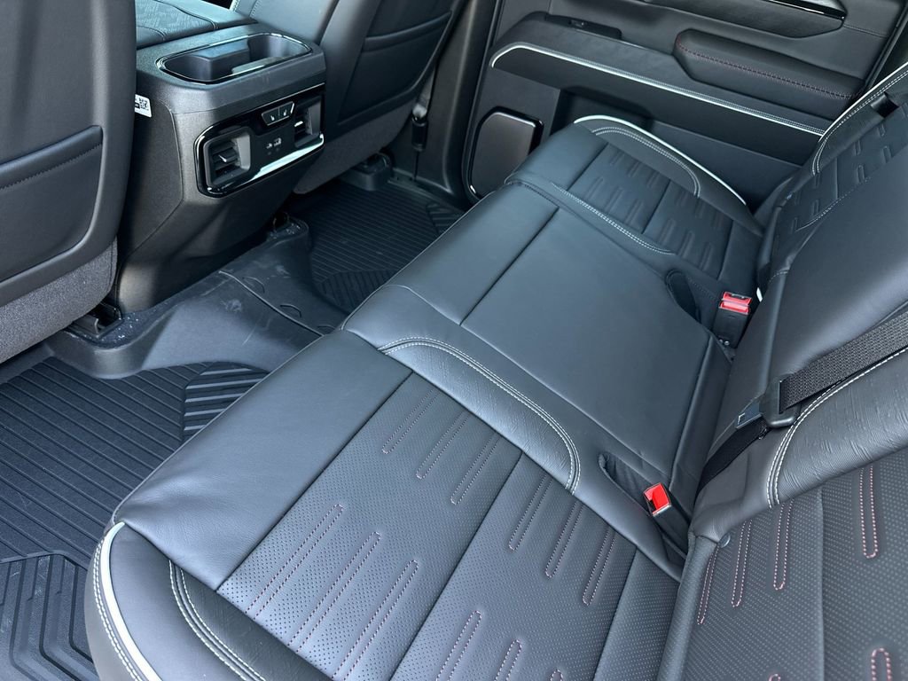 New 2026 GMC Sierra 2500 AT4X w/ AT4X AEV Edition image 11
