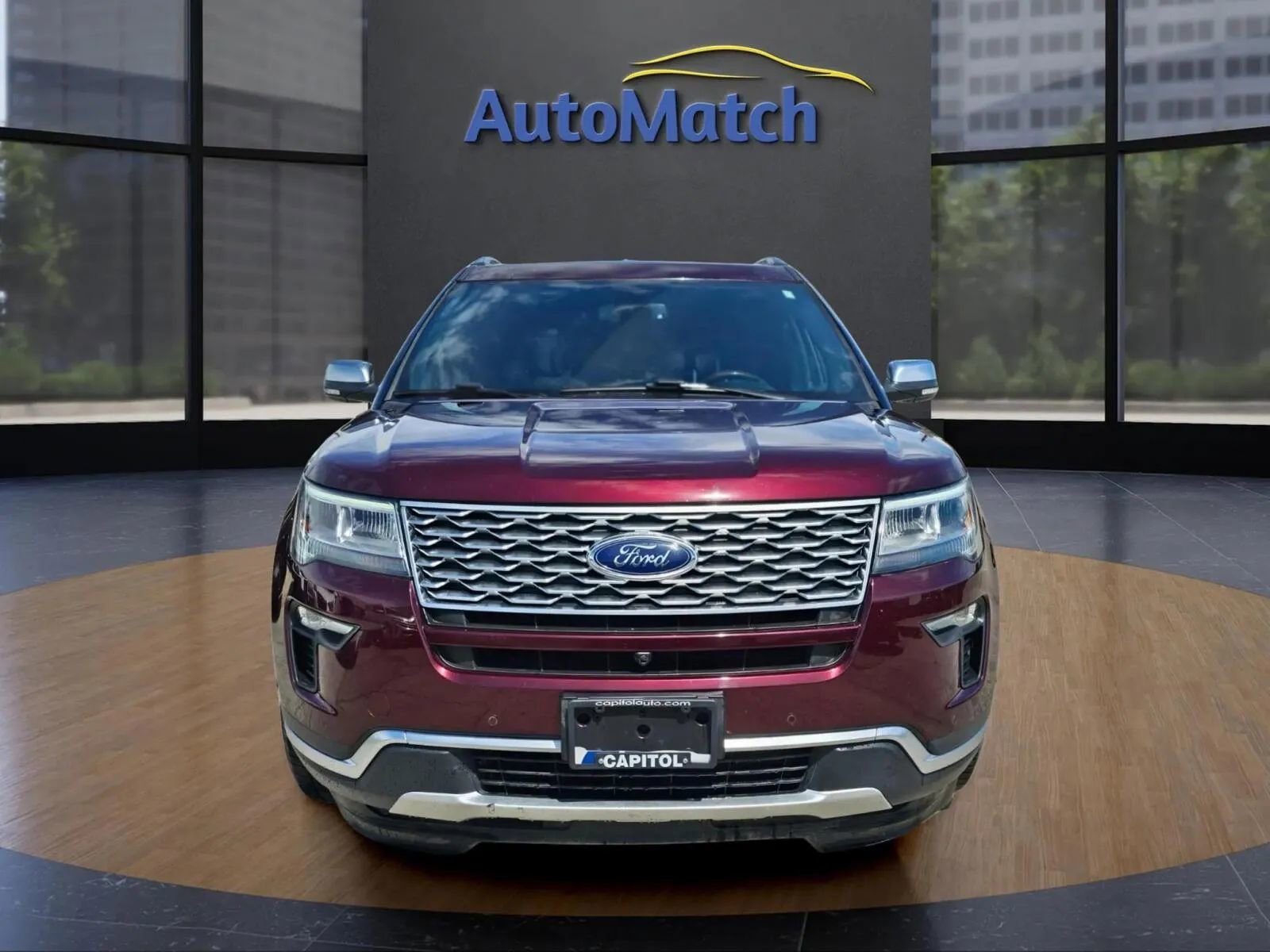 Used 2018 Ford Explorer Platinum AWD/4WD image 3