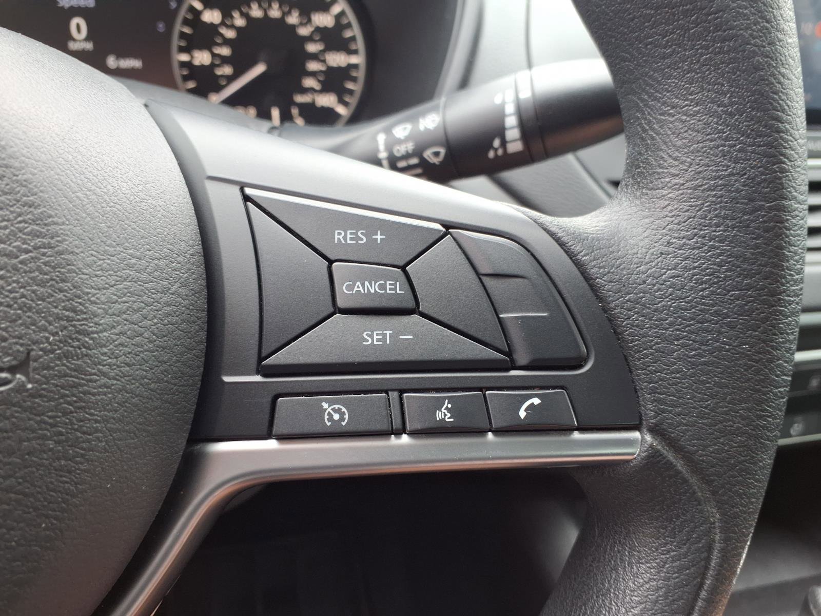 Used 2020 Nissan Altima 2.5 S AWD/4WD image 17