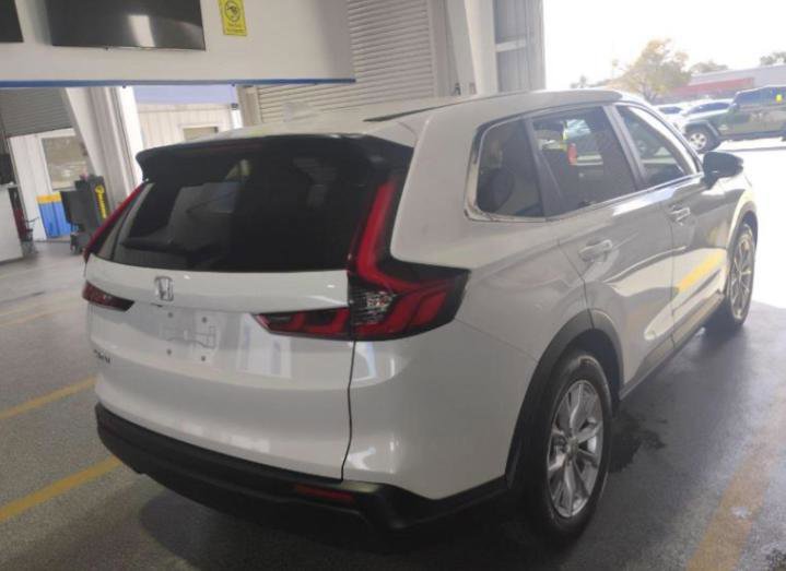 Used 2024 Honda CR-V EX image 4