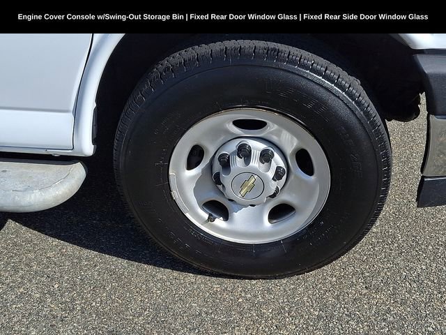 Used 2024 Chevrolet Express 2500 w/ Driver Convenience Package RWD image 13
