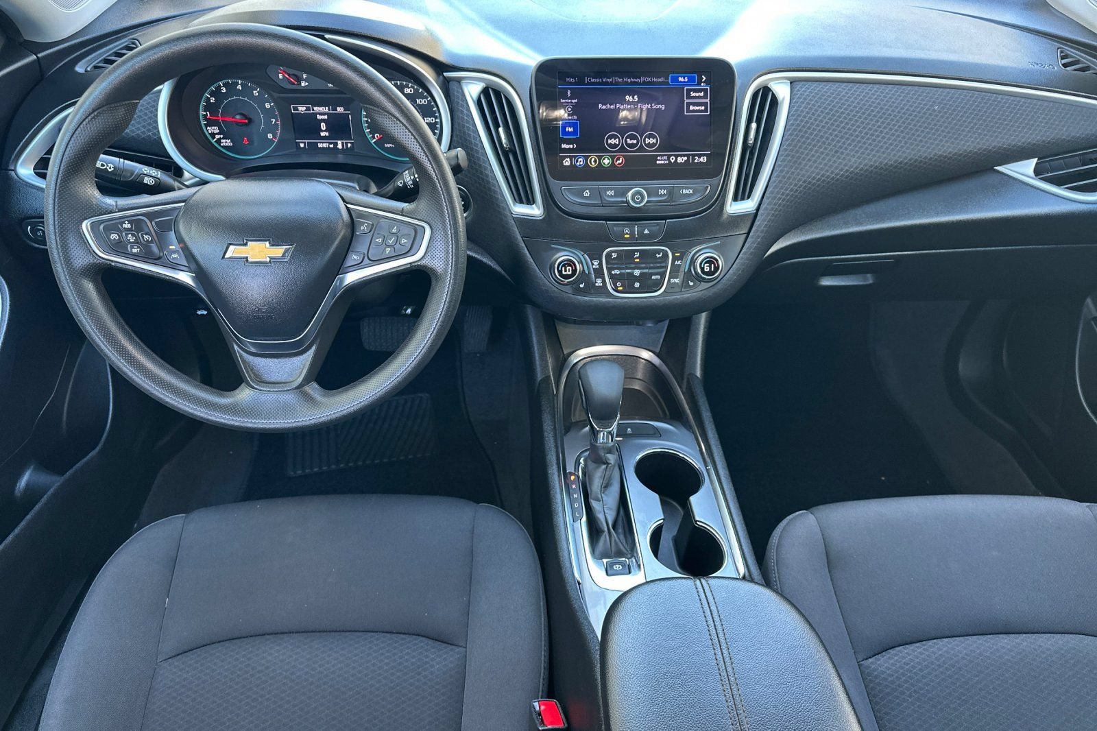 Used 2023 Chevrolet Malibu LT FWD image 13