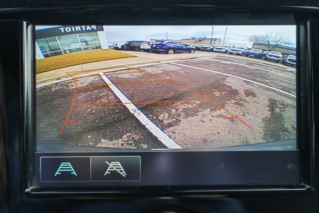 Used 2018 Chevrolet Traverse LT w/ LPO, Cargo Package image 30