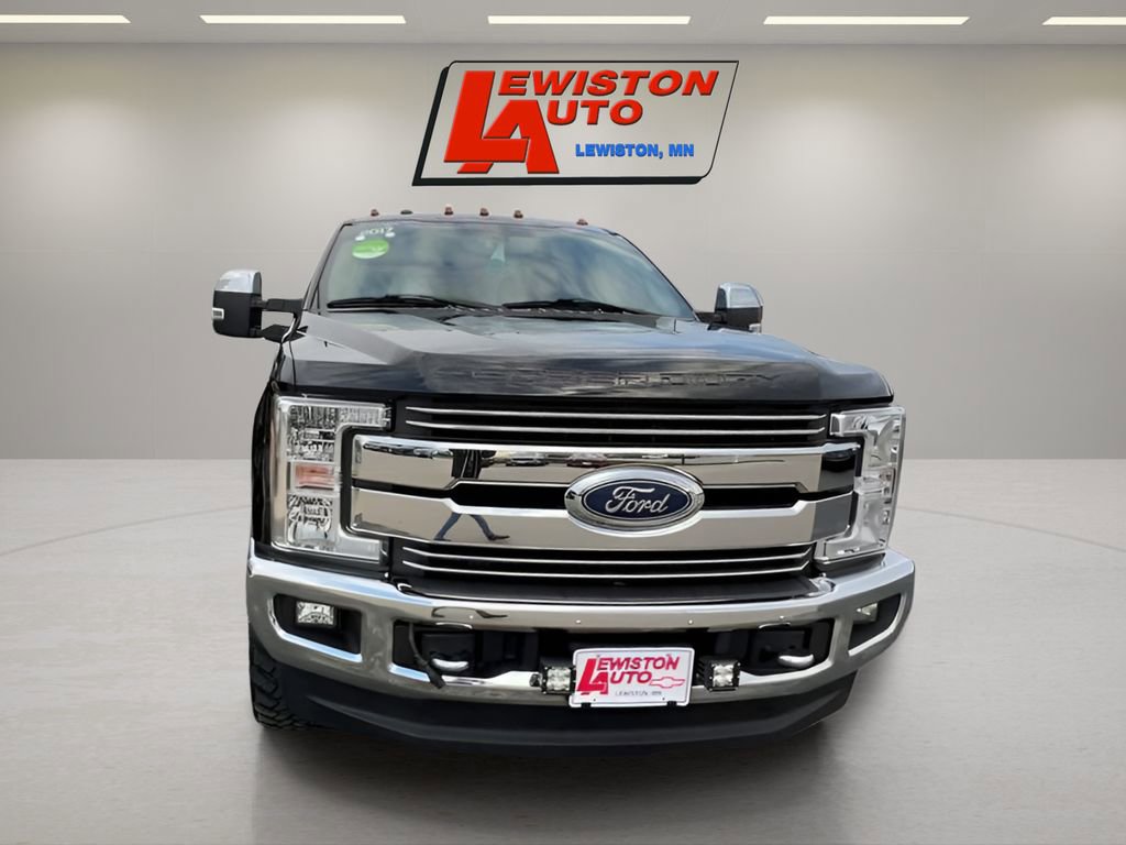 Used 2017 Ford F350 Lariat w/ Chrome Package image 3