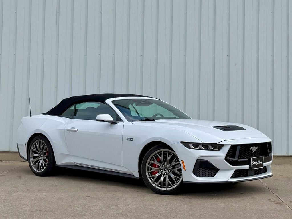 Used 2024 Ford Mustang GT Premium RWD image 8