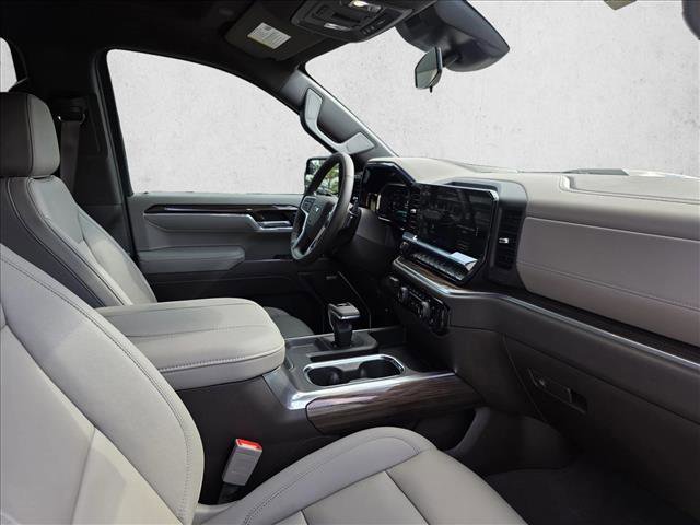 Used 2026 Chevrolet Silverado 1500 LT Trail Boss w/ Convenience Package II image 11