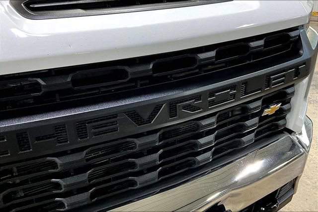 Used 2022 Chevrolet Silverado 3500 W/T w/ Snow Plow Prep Package AWD/4WD image 27