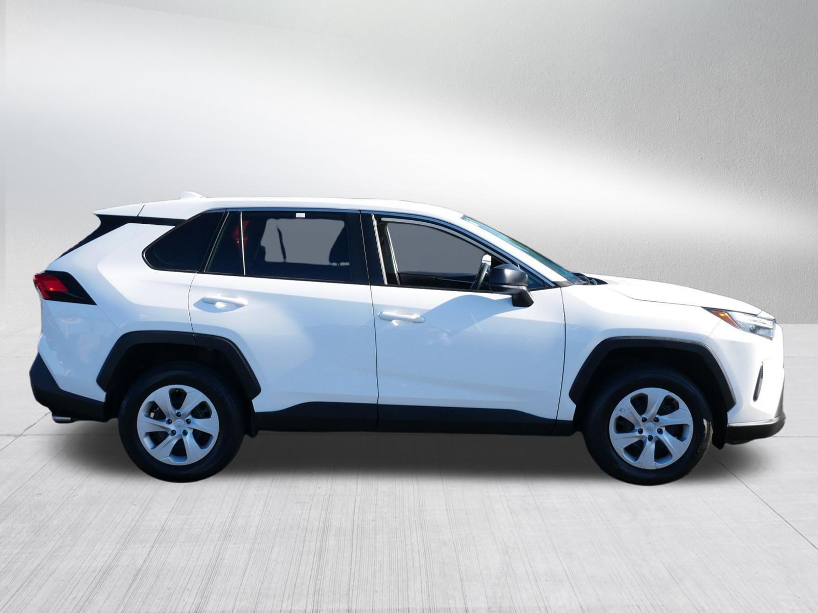 Certified 2025 Toyota RAV4 LE AWD/4WD image 8