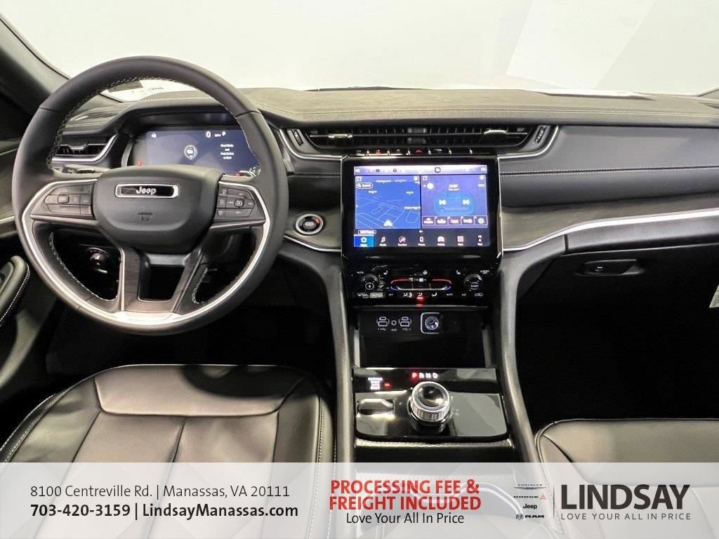 New 2025 Jeep Grand Cherokee L Limited w/ Trailer Tow Package image 17