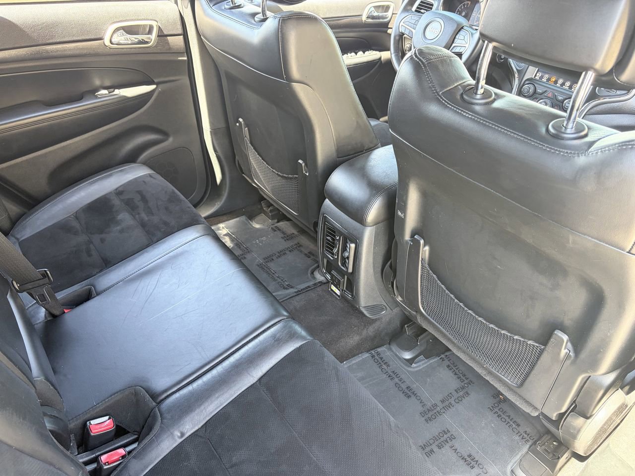 Used 2018 Jeep Grand Cherokee Altitude RWD image 14