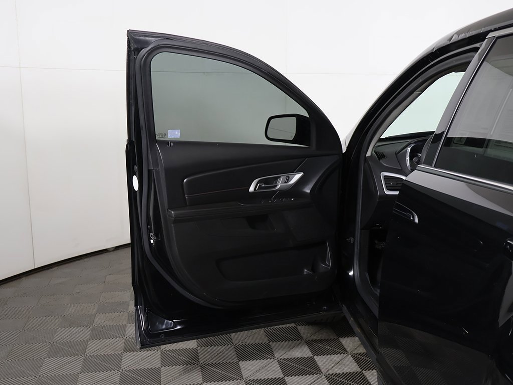 Used 2017 GMC Terrain SLE image 14