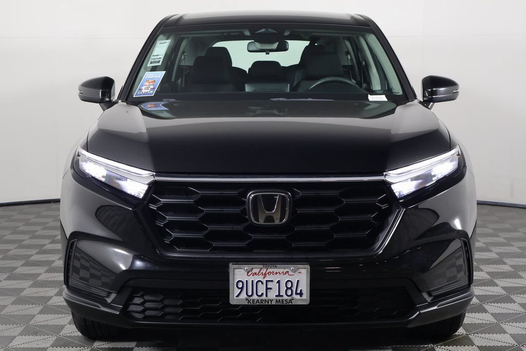 Used 2023 Honda CR-V LX image 2
