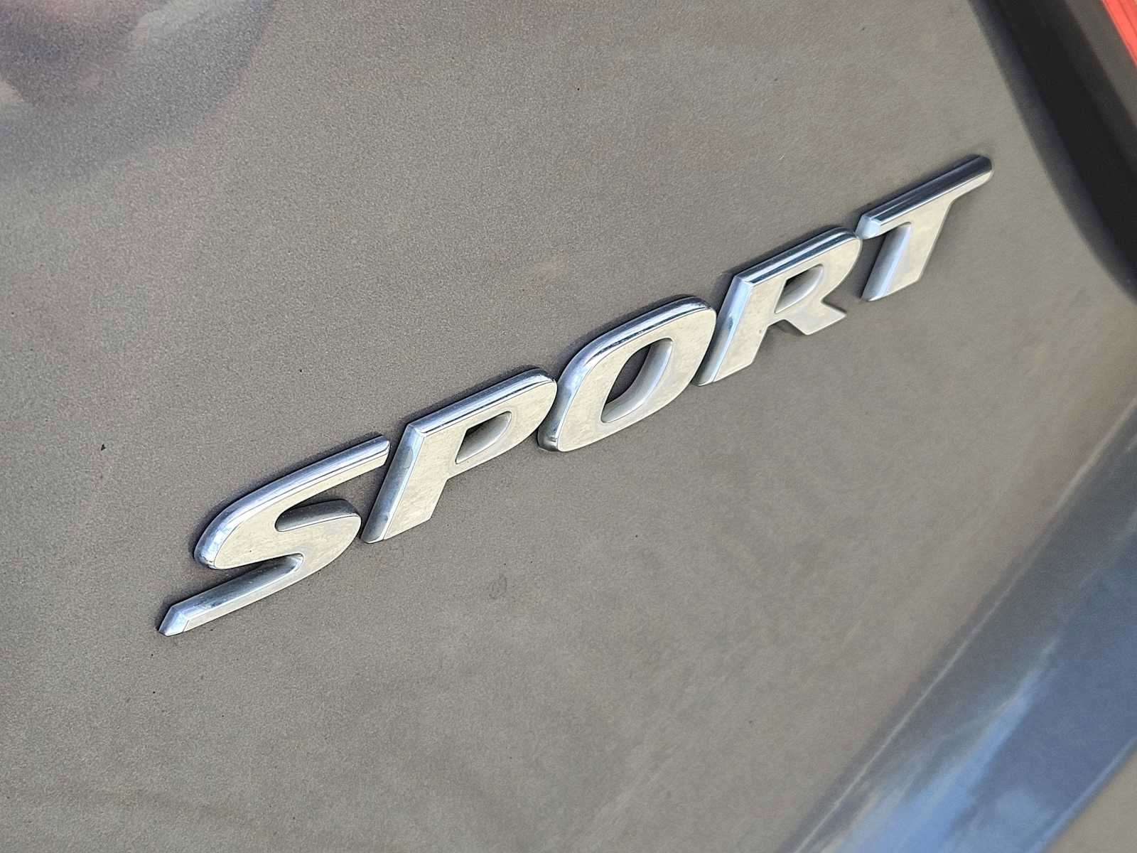 Used 2021 Honda HR-V Sport image 11