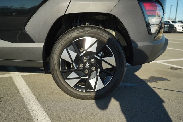 Used 2024 Hyundai Kona SEL image 39