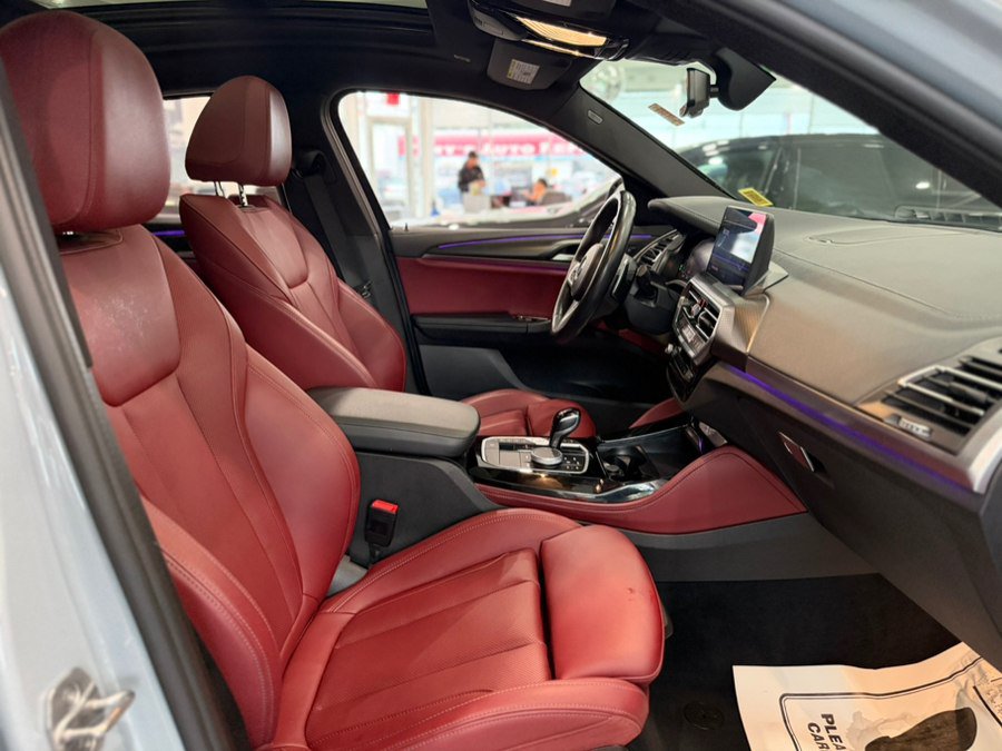 Used 2023 BMW X4 xDrive30i w/ M Sport Package AWD/4WD image 20