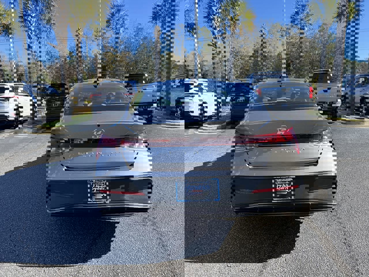 Used 2024 Hyundai Elantra SEL image 9