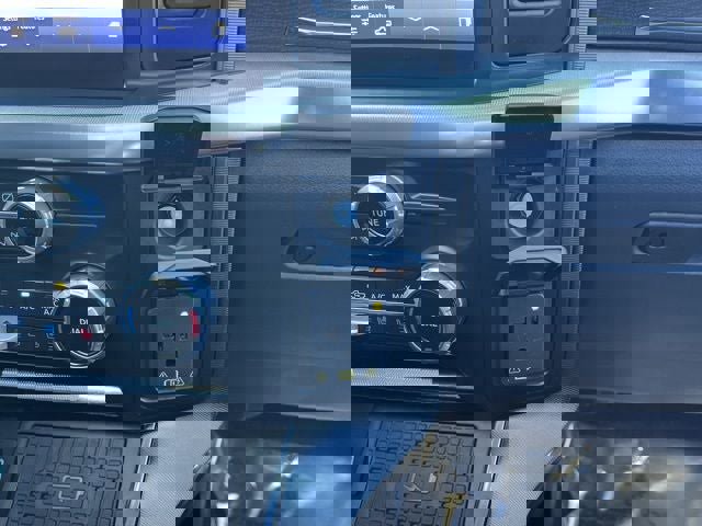 Certified 2023 Ford F150 Platinum w/ Equipment Group 701A High image 35