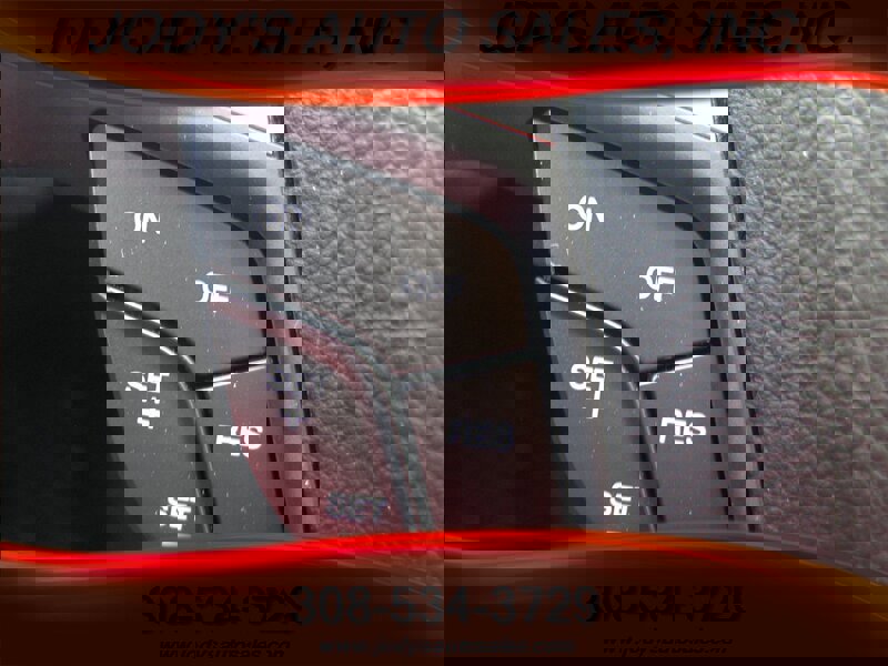 Used 2018 Ford Fusion SE w/ Equipment Group 201A image 12