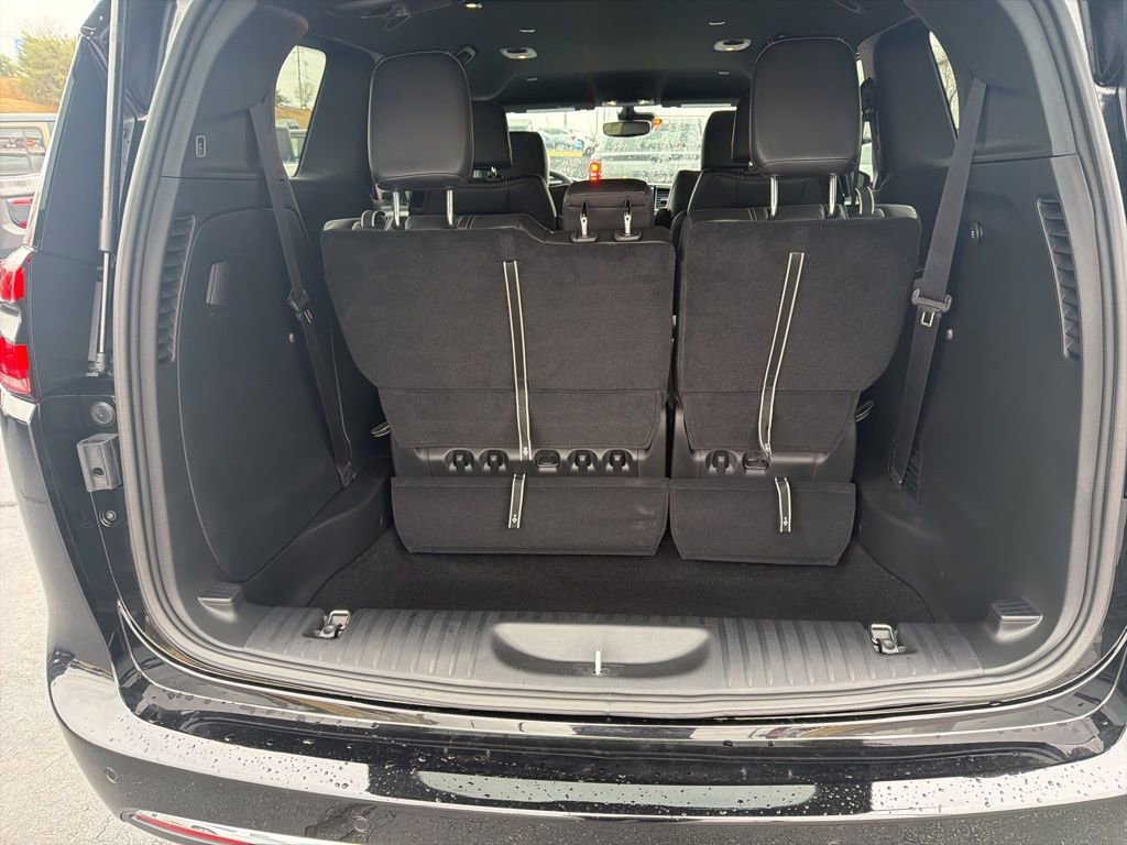 New 2026 Chrysler Pacifica Select image 9