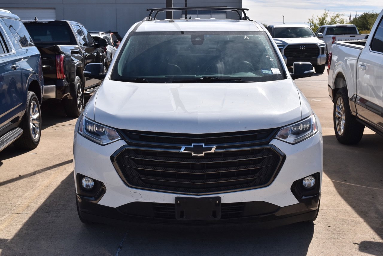 Used 2018 Chevrolet Traverse Premier w/ Redline Edition FWD image 3