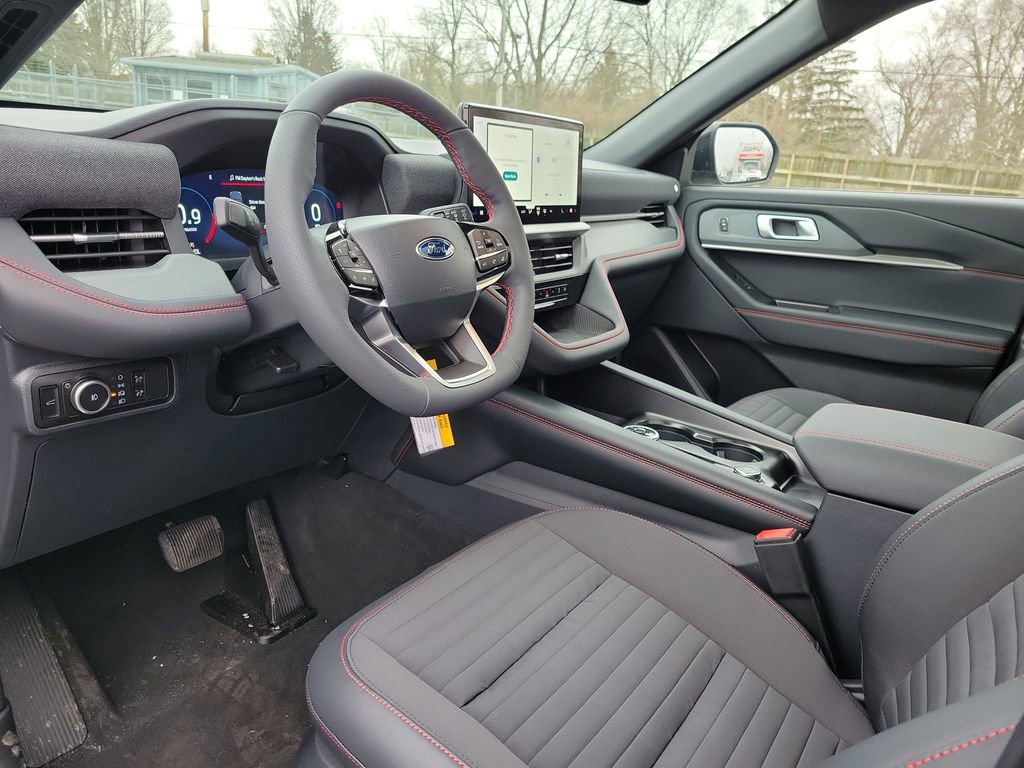 New 2026 Ford Explorer ST-Line w/ ST-Line Street Pack image 20