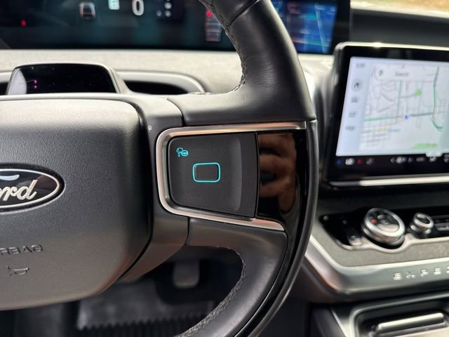 Used 2025 Ford Expedition Tremor image 25