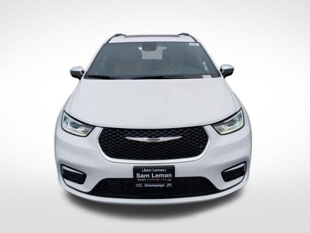 New 2026 Chrysler Pacifica Pinnacle image 4