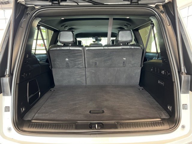 Used 2023 Jeep Wagoneer L Series II image 10