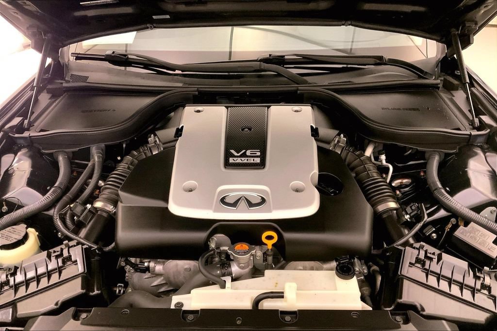 Used 2013 INFINITI G37 Convertible w/ Premium Pkg RWD image 9