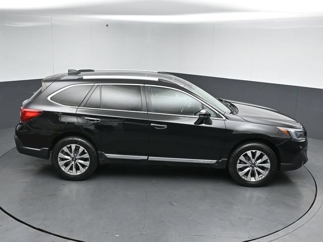 Used 2019 Subaru Outback 2.5i Touring w/ Popular Package #3A AWD/4WD image 53