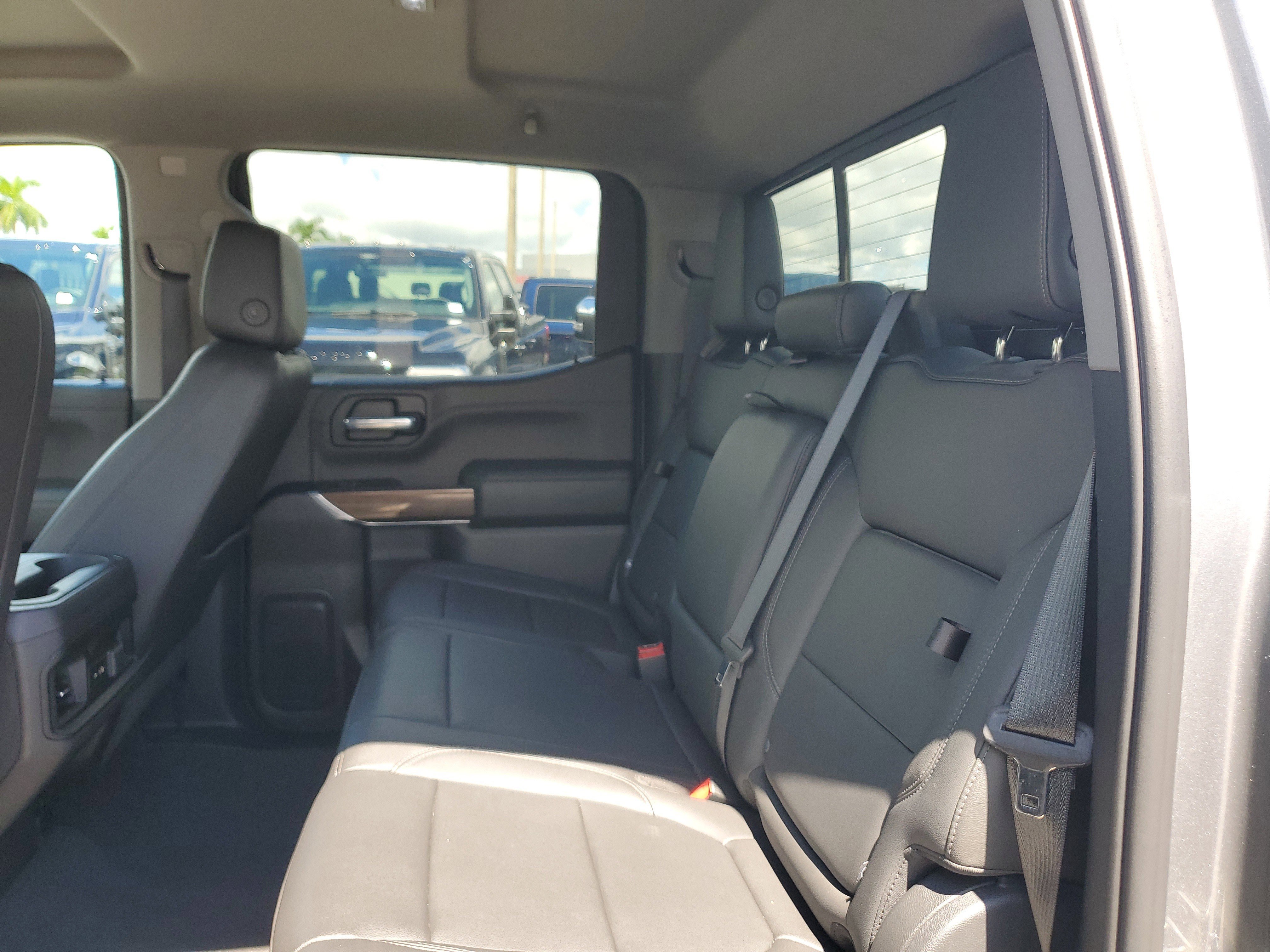 Used 2020 Chevrolet Silverado 1500 RST w/ All-Star Edition image 12