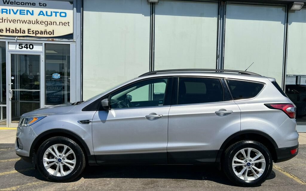 Used 2017 Ford Escape SE w/ Equipment Group 201A FWD image 33