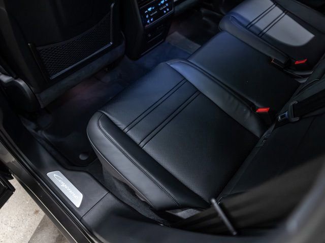 New 2026 Porsche Cayenne Coupe image 29